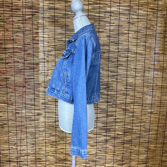 Forever 21 Cropped Denim Jacket size S - Picture 2 of 6